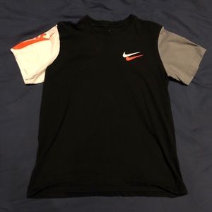 Nike Swoosh Logo Tee Black Large